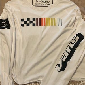 White long sleeve Vans crop top!